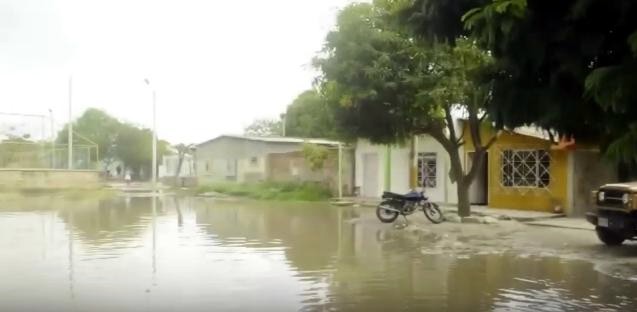 En video, comunidad del barrio Obrero de Ciénaga, se pronuncia por estancamiento de aguas