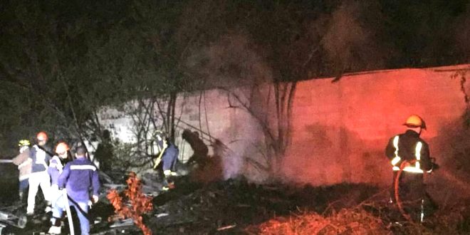 Cuerpo de bomberos de Ciénaga controló incendio forestal en lotes aledaños a Gradessa